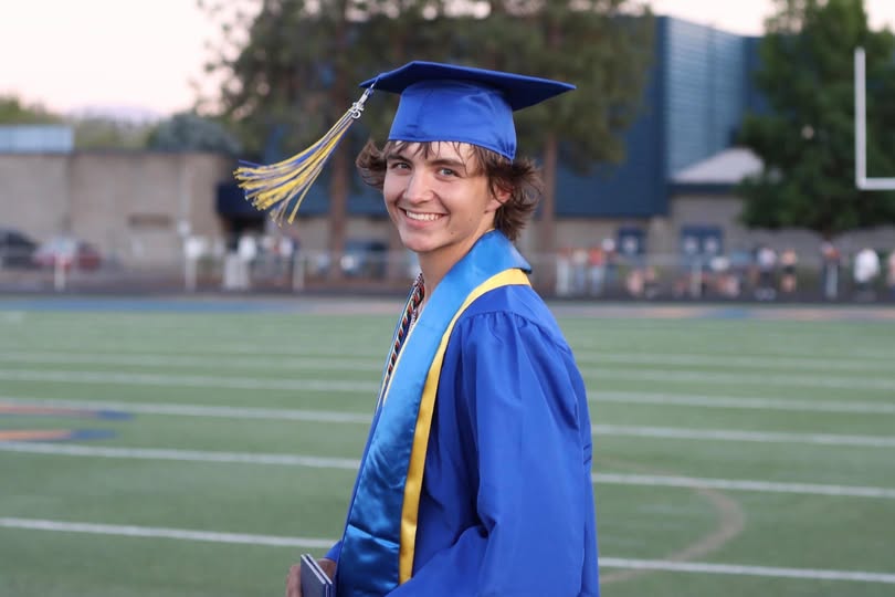 EAGLE POINT, Ore. — The community mourns the tragic loss of Zackary Bolf