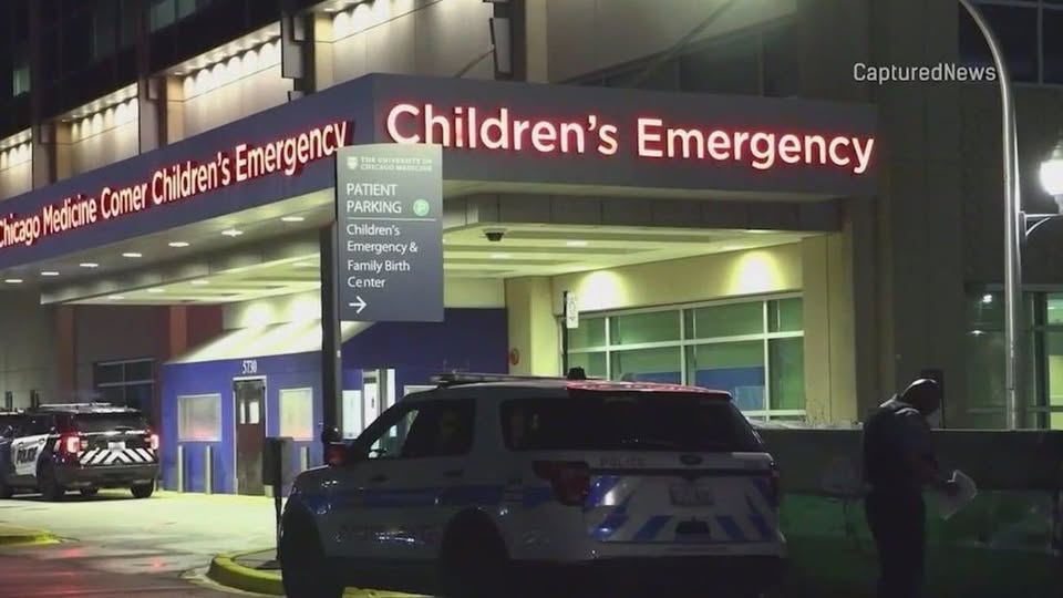 CHICAGO, IL — A horrifying scene unfolded on Chicago’s South Side as an 8-year-old girl was shot and seriously injured during a violent confrontation between two groups, authorities confirmed.